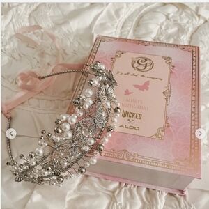 Aldo Elegant Silver and Pearl Hairband